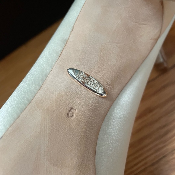 Badgley Mischka Kali Heels White Ivory Satin with Jewels - Evening Wedding Sz 5 - Picture 12 of 16